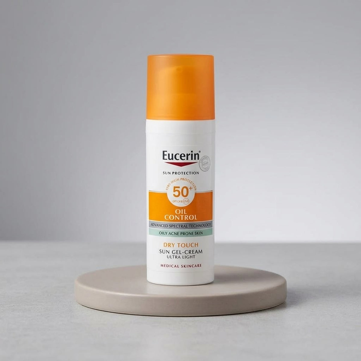 Eucerin - Oil Control Dry Touch Ultra Light Sun Gel-Cream SPF 50+ UVB UVA - 50ml [Germany]